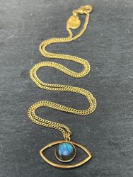 ÖGA MED STEN HALSBAND I MÄSSING