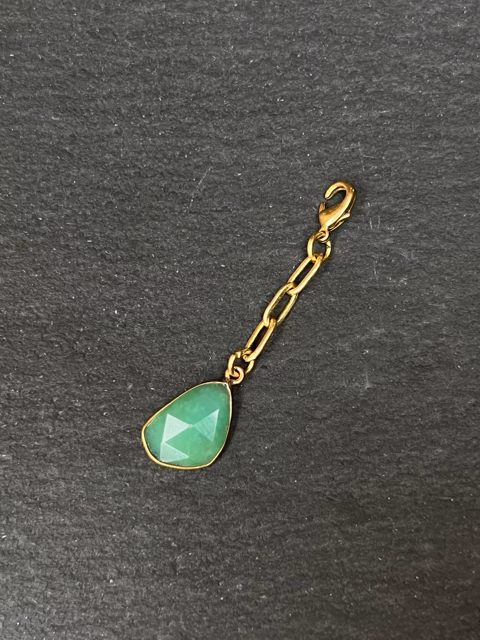 ELEMENTS HÄNGEN I KEDJA MED KARBINHAKE TILL KEDJAN