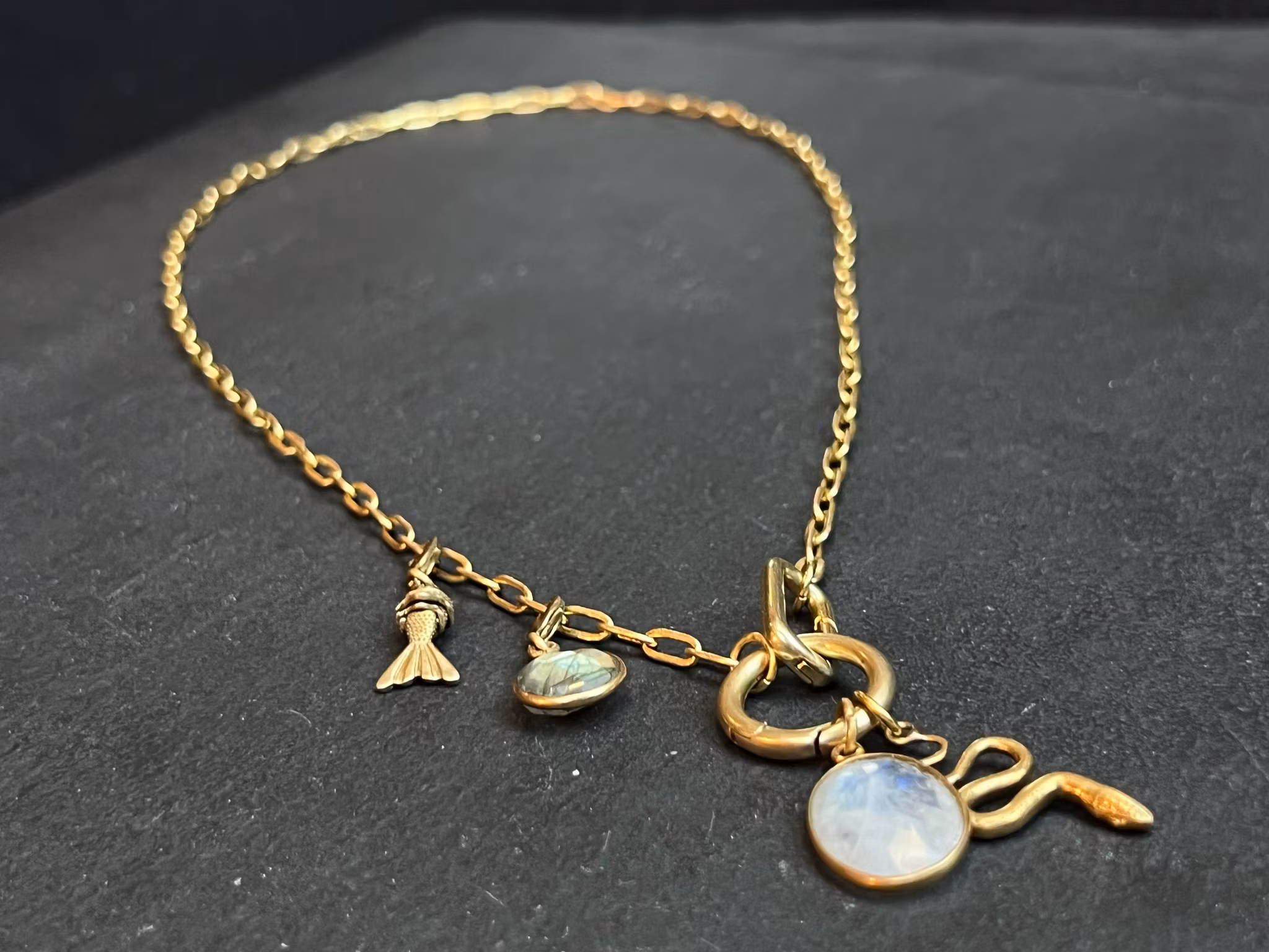 ELEMENTS HALSBAND SKAPANDE