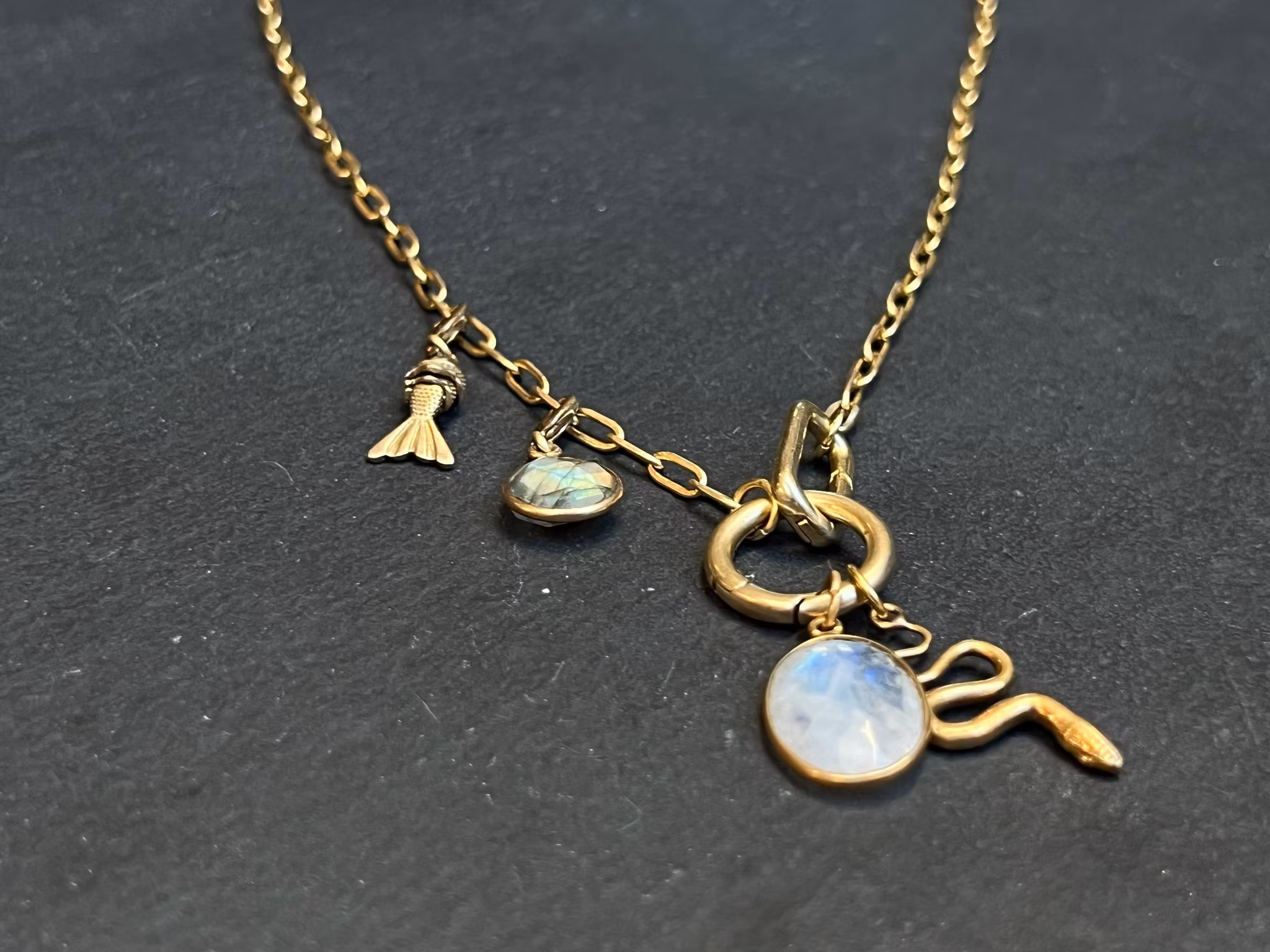 ELEMENTS HALSBAND SKAPANDE