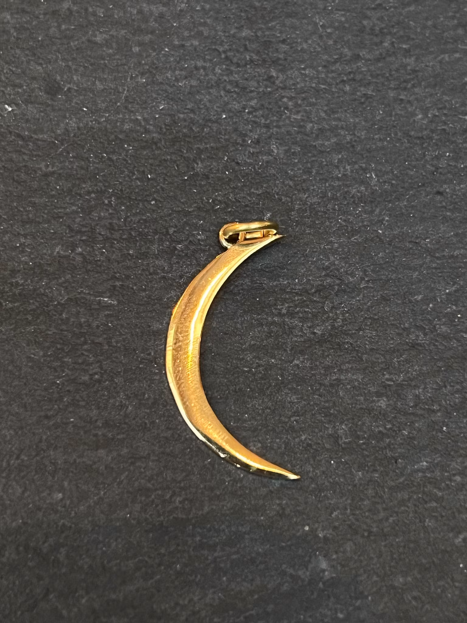 ELEMENTS HALSBAND MED 1 VALFRITT HÄNGE