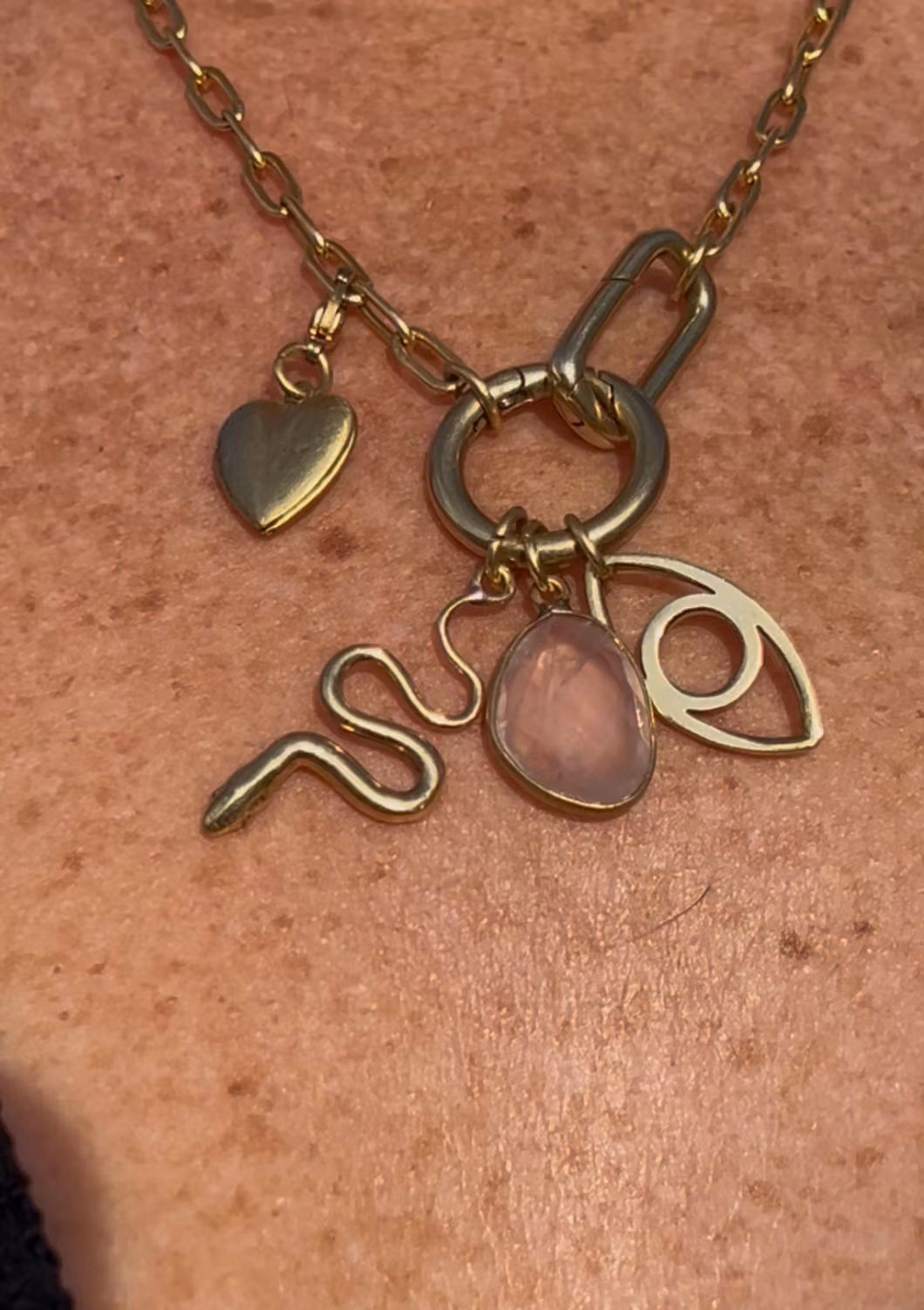 ELEMENTS HÄNGEN MED KARBINLÅS TILL KEDJAN