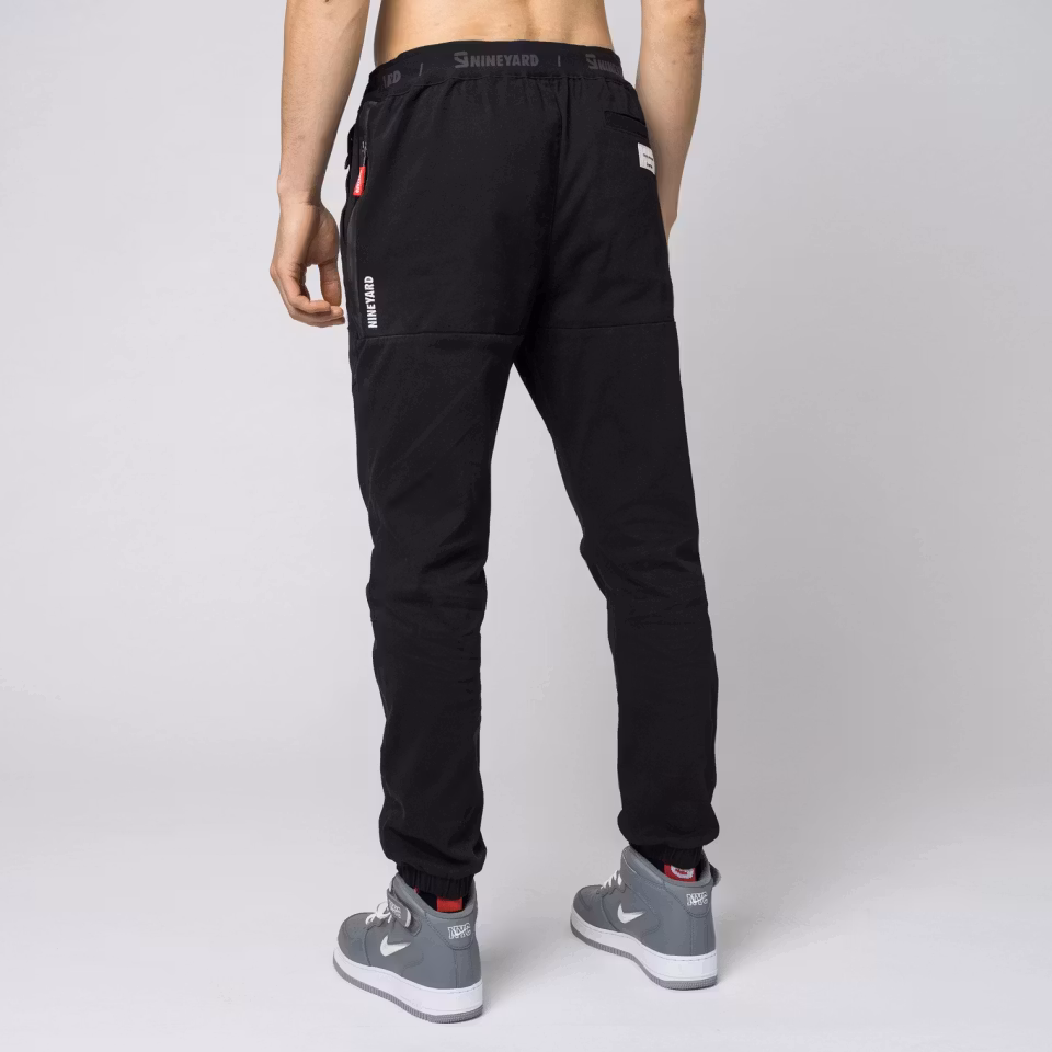 NINEYARD - Street Chinos Joggers - Black