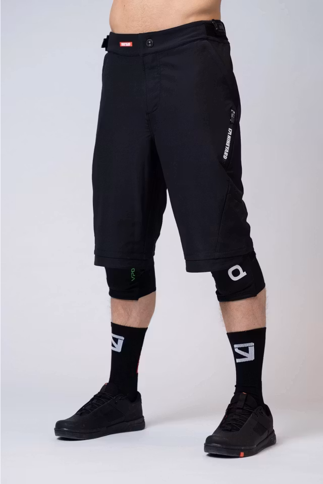NINEYARD - Core Tech Riding Shorts - Black