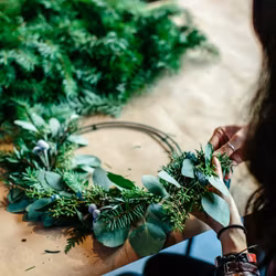 Door wreath course