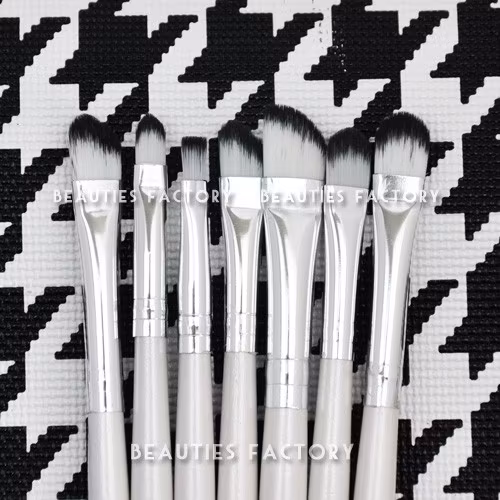 Beauties Factory Pro Sminkborstset - 33pcs - Houndstooth Check