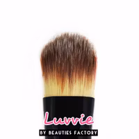 Foundation Borste - Luvvie