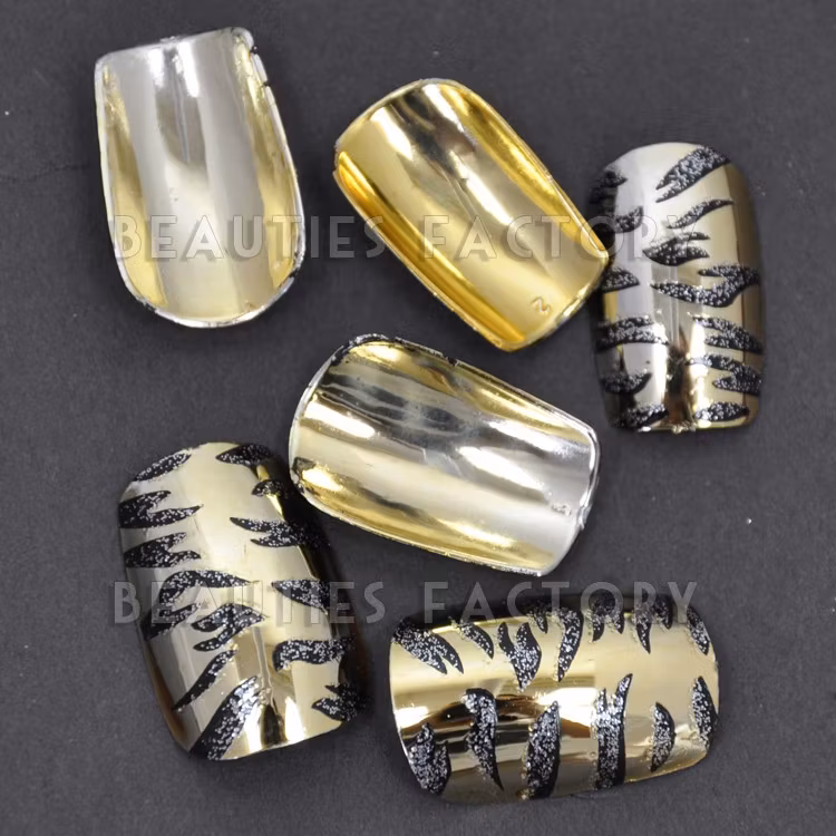 100st Lösnaglar - Gold Tiger