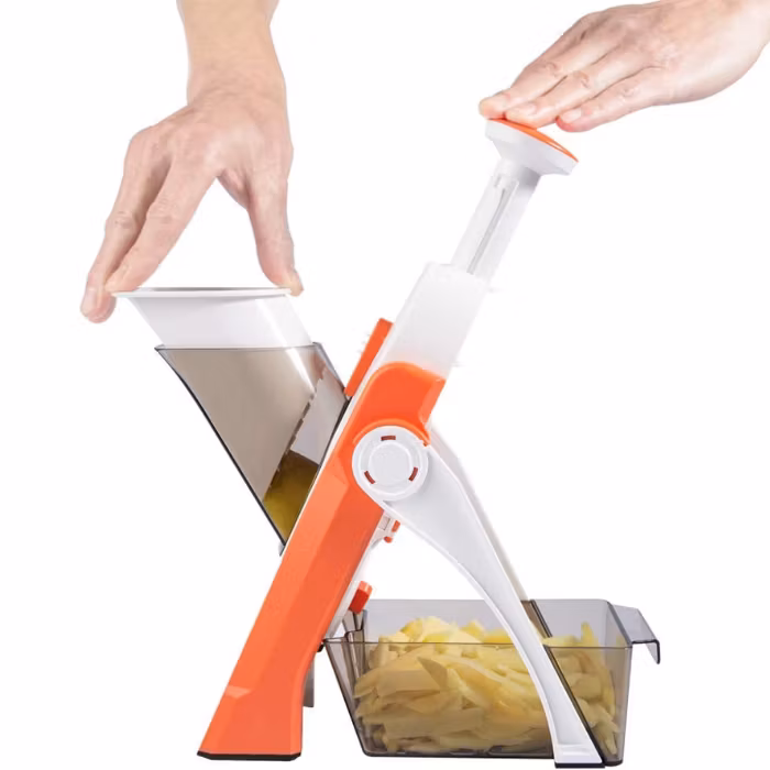 Adjustable vegetable cutter