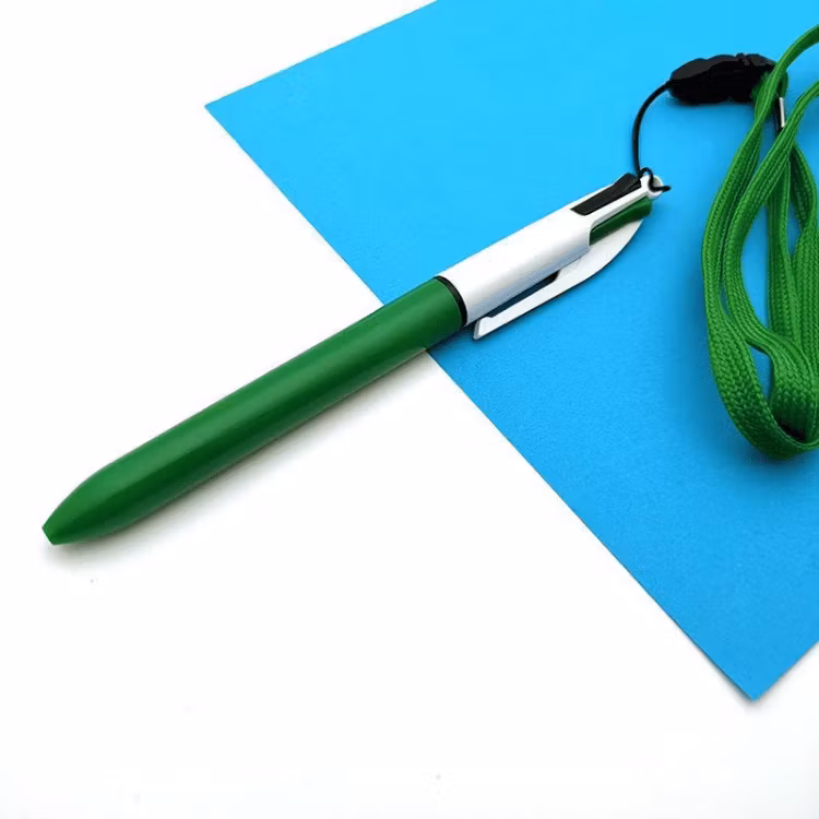 4-färgs Kulspetspenna med Klickfunktion – Smidig & Multifunktionell