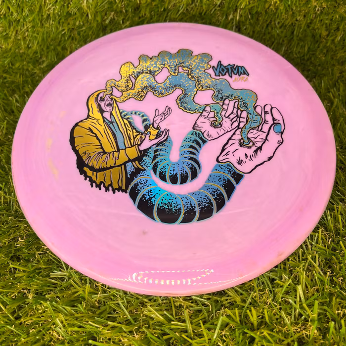 Aura Votum #1 (Begagnad)