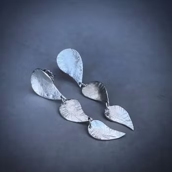 Silverörhängen Löv av LIV Kronprinsess