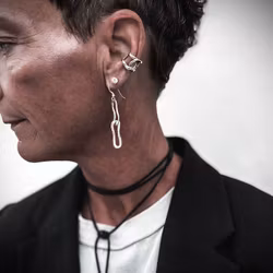 Silver Ear Cuffs Tillsammans är vi starka