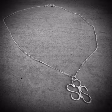 Silverhalsband Sis