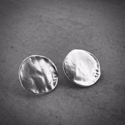 Silverörhängen Raw Plates