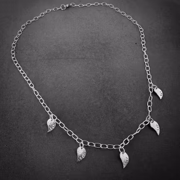 Silverhalsband Löv av LIV Greenery