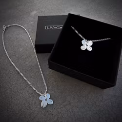 Silverhalsband Dopgåva Lyckoklöver