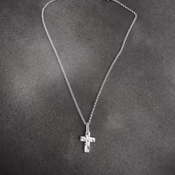 Silverhalsband Raw Cross