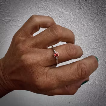 Silverring Red Beauty