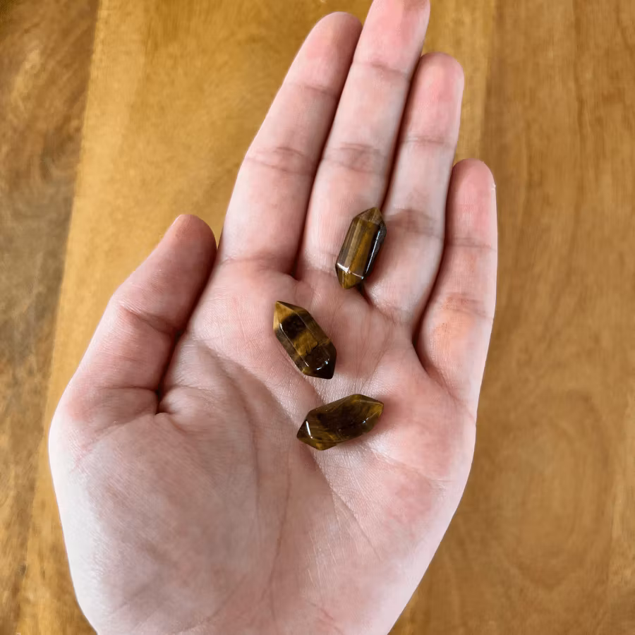 Tvåsidig spets Tigeröga