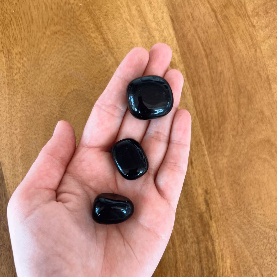 Trumlad Svart Obsidian - liten