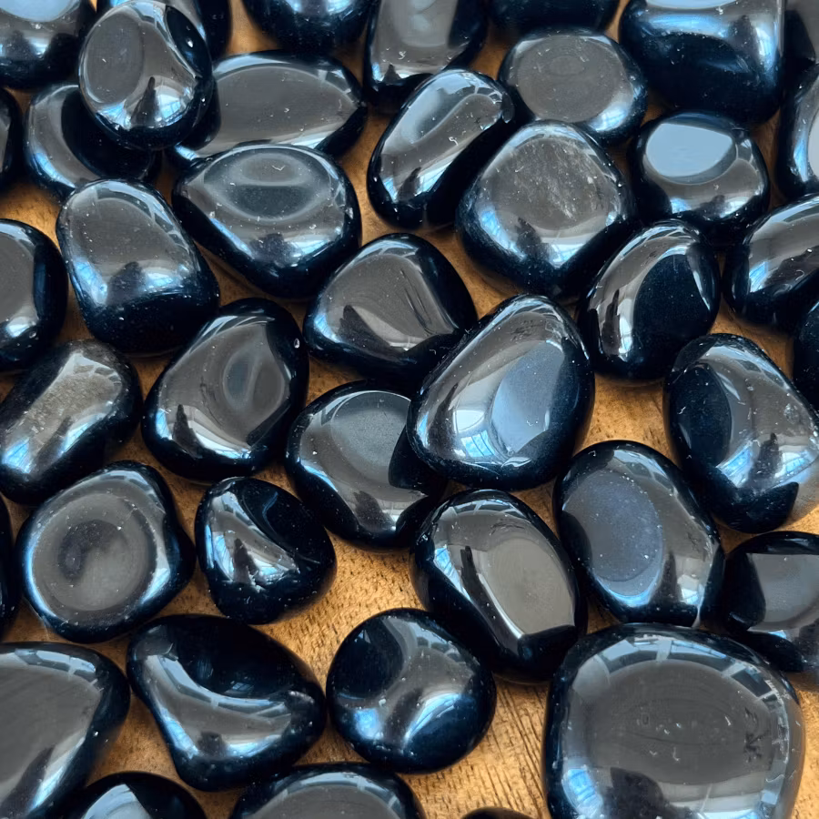 Trumlad Svart Obsidian - liten