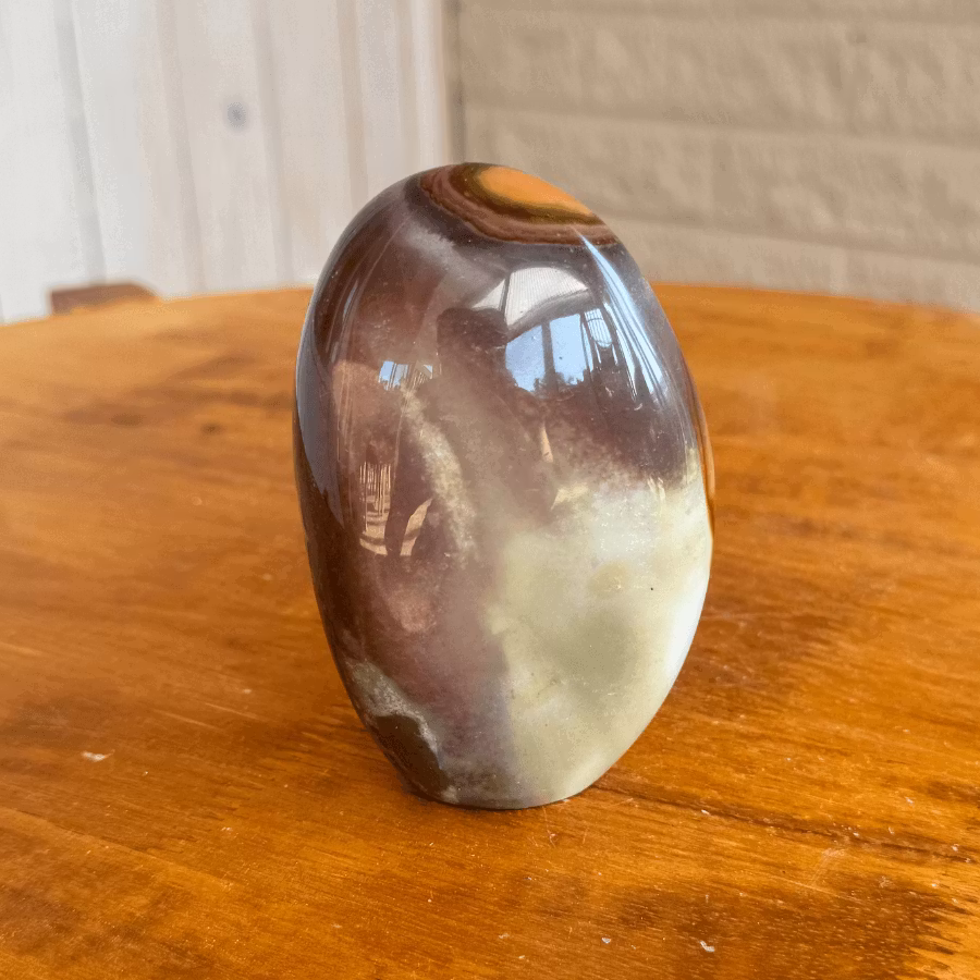 Stående polerad Polykromjaspis #3