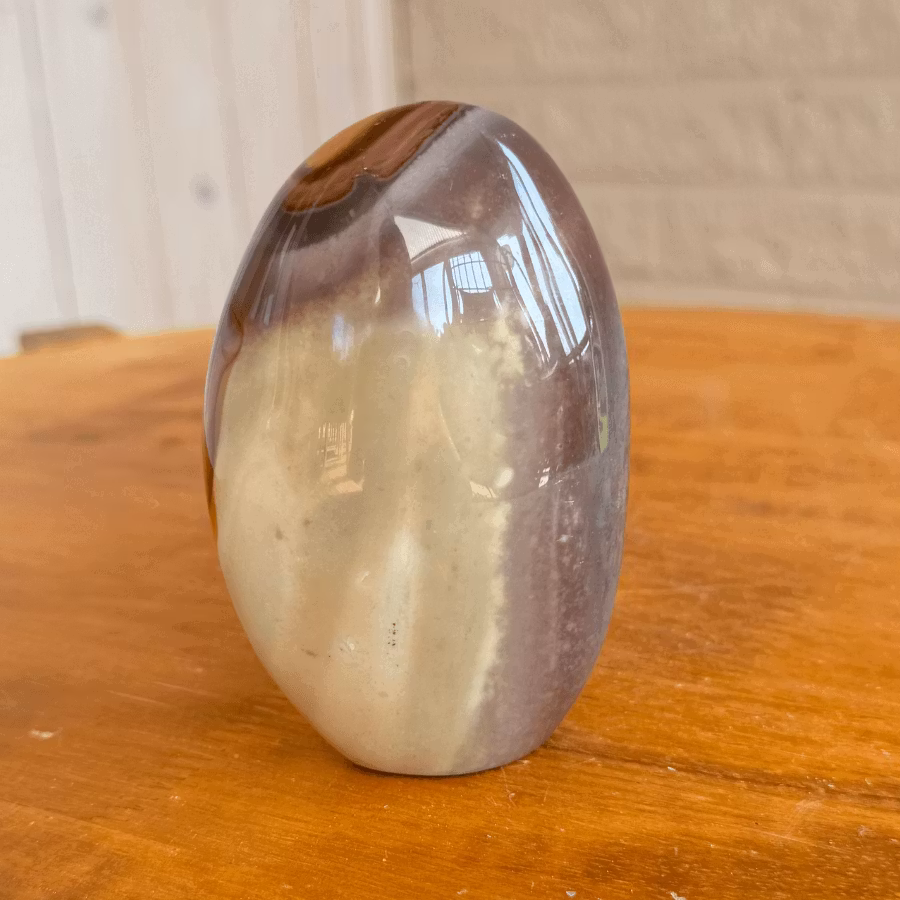 Stående polerad Polykromjaspis #3