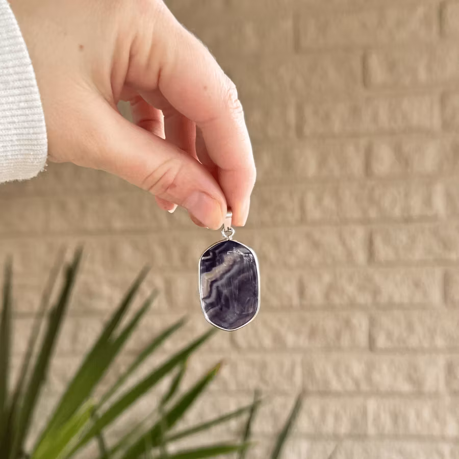 Hänge regnbågsfluorit