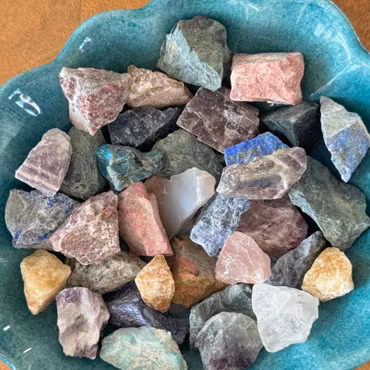 Råa kristaller, Liten - flera varianter