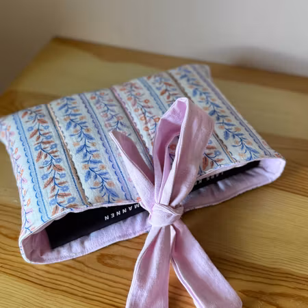 Handsydd Book Sleeve - Flora rand