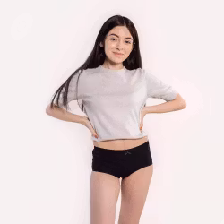Teens menstrosor Panty Hipster. Light/medium absorption. Svart & blå.