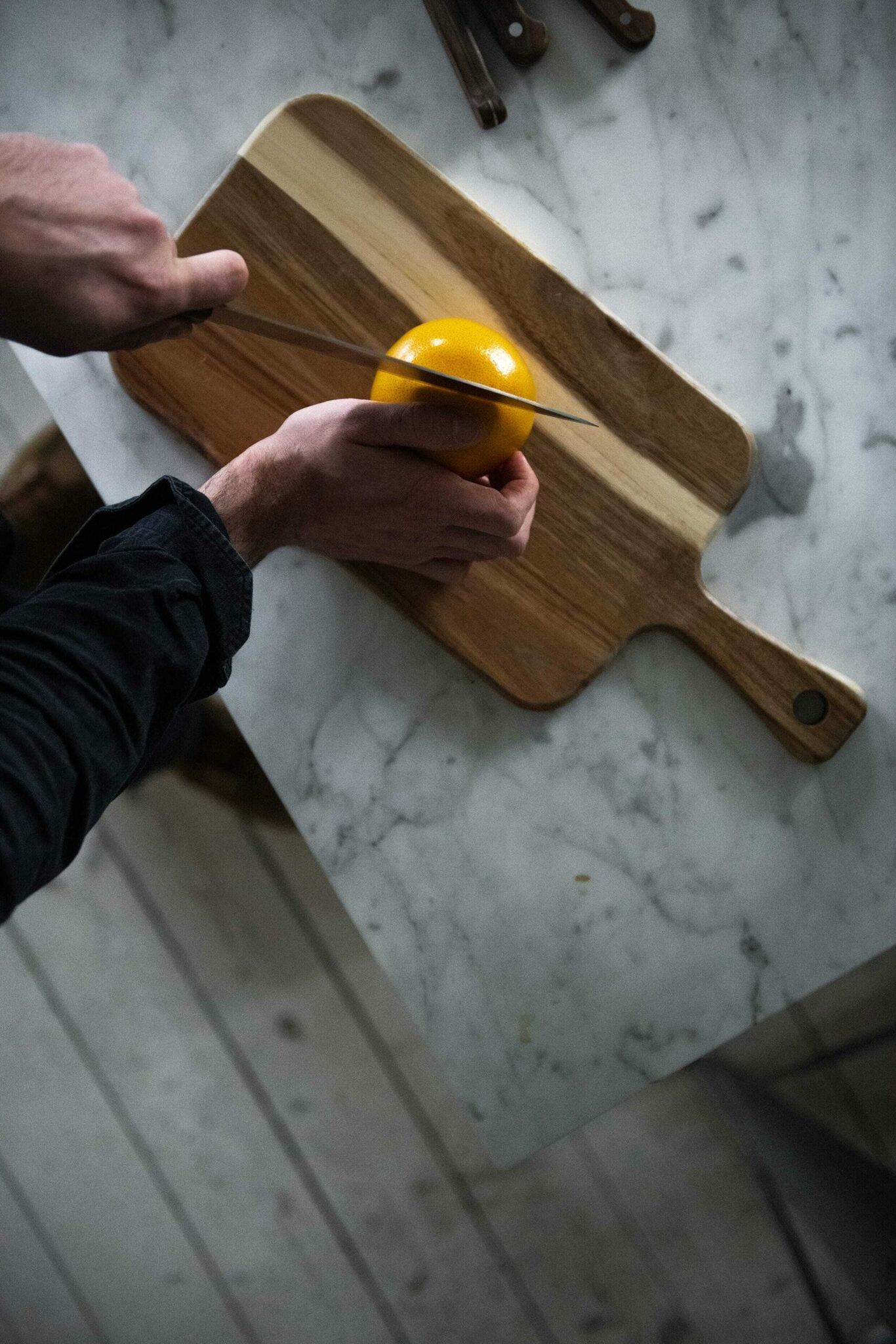Knivset med skärbräda