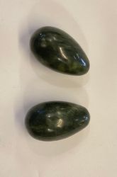 Jade Grön, Ägg