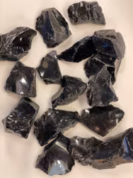 Obsidian Svart, rå