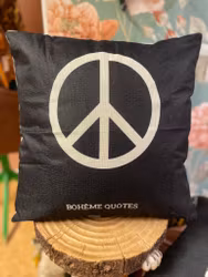 Kuddfodral Bohème Quotes - Peace