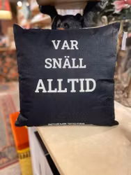Kuddfodral Bohème Quotes - Var Snäll Alltid