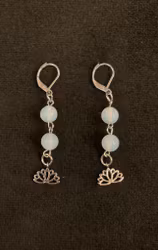 Örhängen Opalit och Lotus Blomma