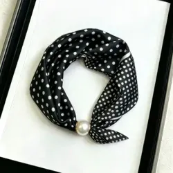 Scarf med magnetfäste
