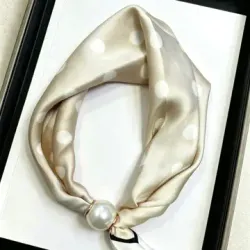 Scarf med magnetfäste