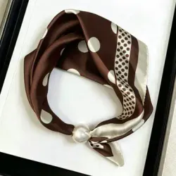 Scarf med magnetfäste