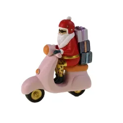 Tomte på Vespa