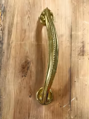 Draghandtag i mässing