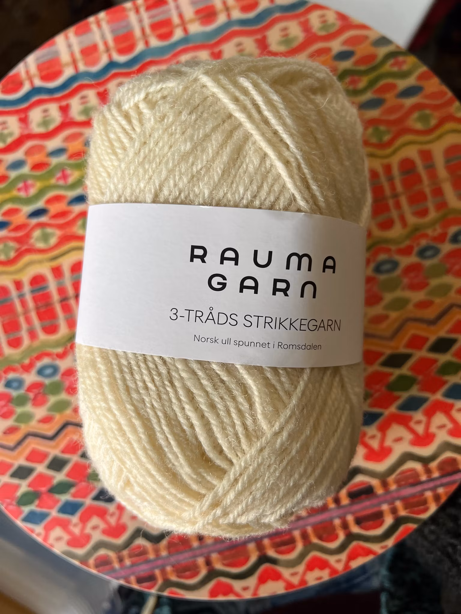 Rauma tretråds strikkegarn