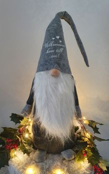 Stor Tomte Välkommen hem till oss! Välkommen till oss! Välkommen till mig!