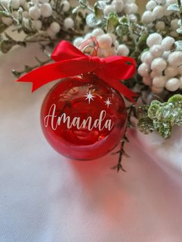 Röd Julgranskula med namn