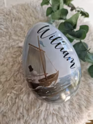 Påskägg i plåt med  Mumin till havs och ett valfritt namn