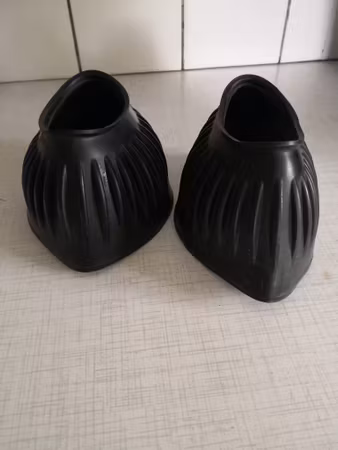 Boots, nya, L