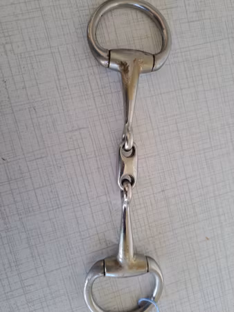 Bett, 12,5 cm
