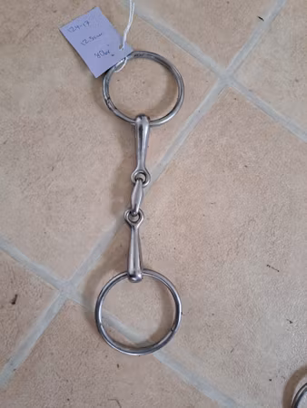 Bett, 12,5 cm